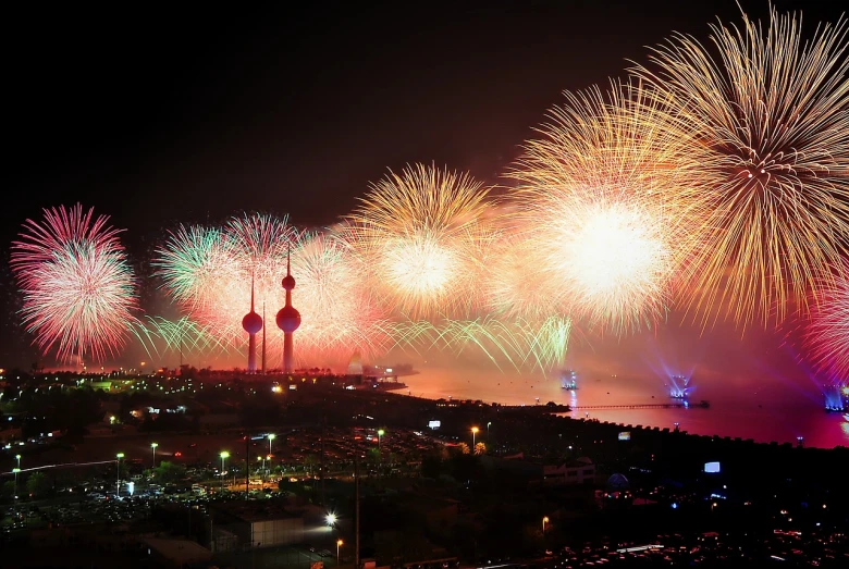 fireworks light up the night sky over a city, a picture, romanticism, wide open city ”, iralki nadar, today's featured photograph, beautiful random images