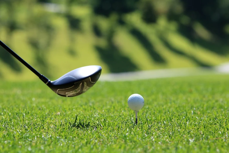 a close up of a golf ball near a golf club, pixabay, cobra, flying shot, helmet is off, launching a straight ball, 🚿🗝📝