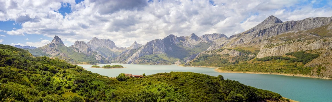 a large body of water surrounded by mountains, a picture, by Cedric Peyravernay, pixabay, in spain, commissioned, sistina, vallejo