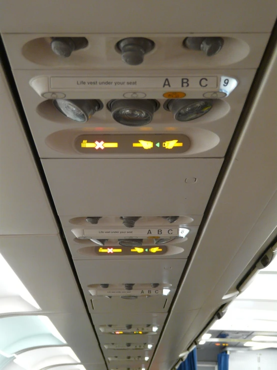 a picture of the inside of an airplane, a diagram, by Karl Völker, flickr, elevator, eurostar, switches, brazil