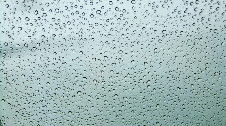 a close up of water droplets on a windshield, minimalism, phone photo, fotografia, hyper - detailed photo