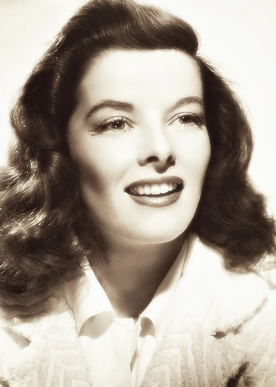 a black and white photo of a woman smiling, by Lorraine Fox, flickr, pop art, liv tyler, susan hayward, soft glow, high - key