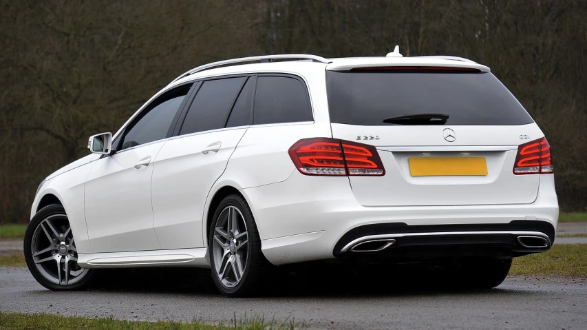 a white mercedes benz benz benz benz benz benz benz benz benz benz benz benz benz benz benz, a picture, by Alexander Brook, shutterstock, rear view, touring, 2 0 1 5, hull