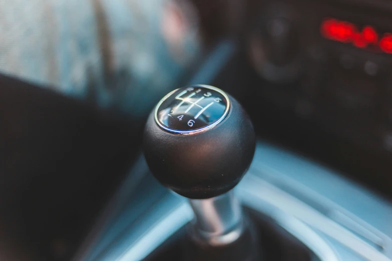 the car's air vents are on the steering wheel