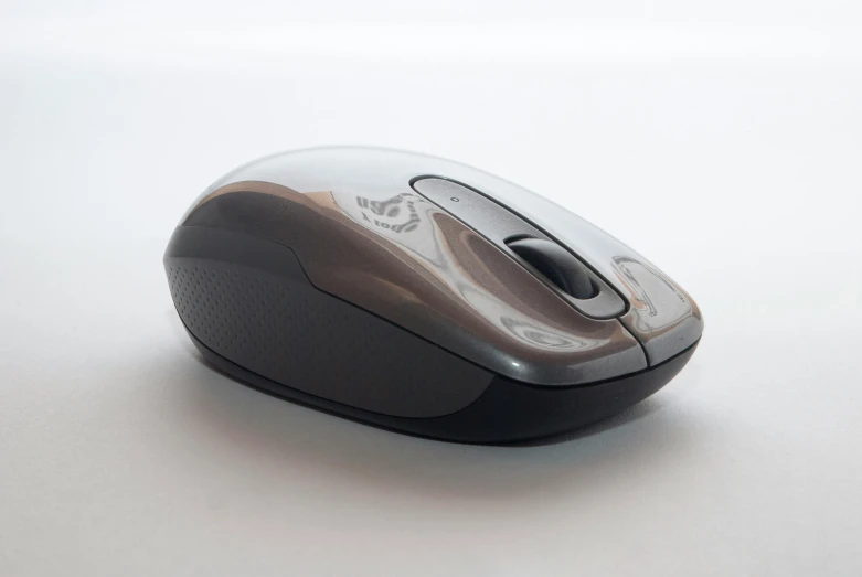 the mouse is on a white surface with gray accents