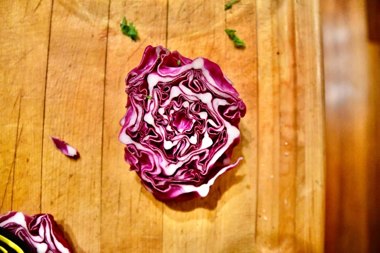 the chopped red cabbage has been cut into slices