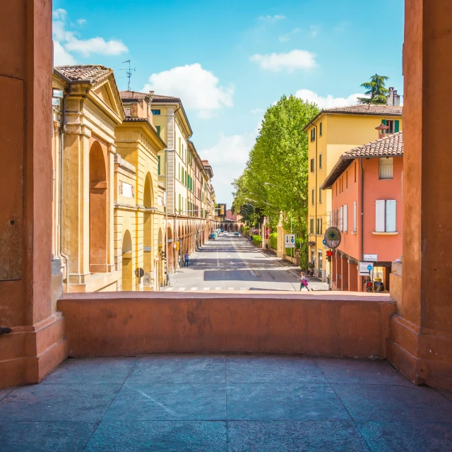 the town hall in front of an arch, in a sunny day