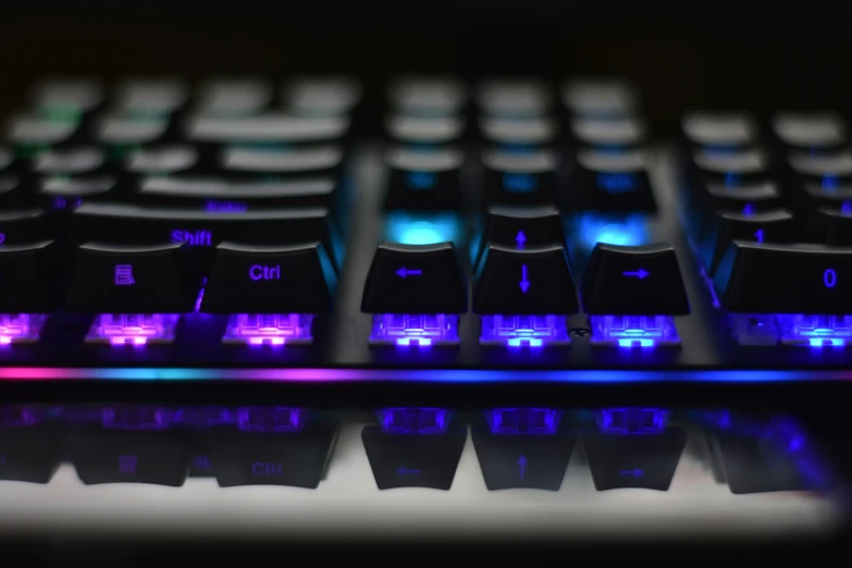 the illuminated keyboard is next to the reflective edge