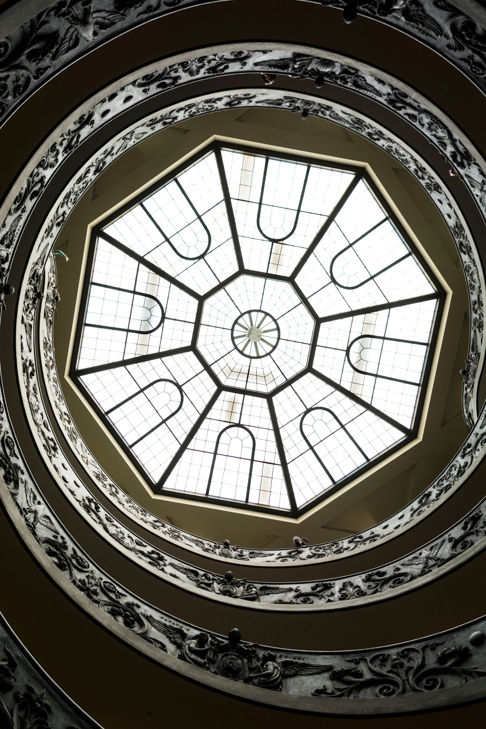 a small circular window is located on the top of the dome