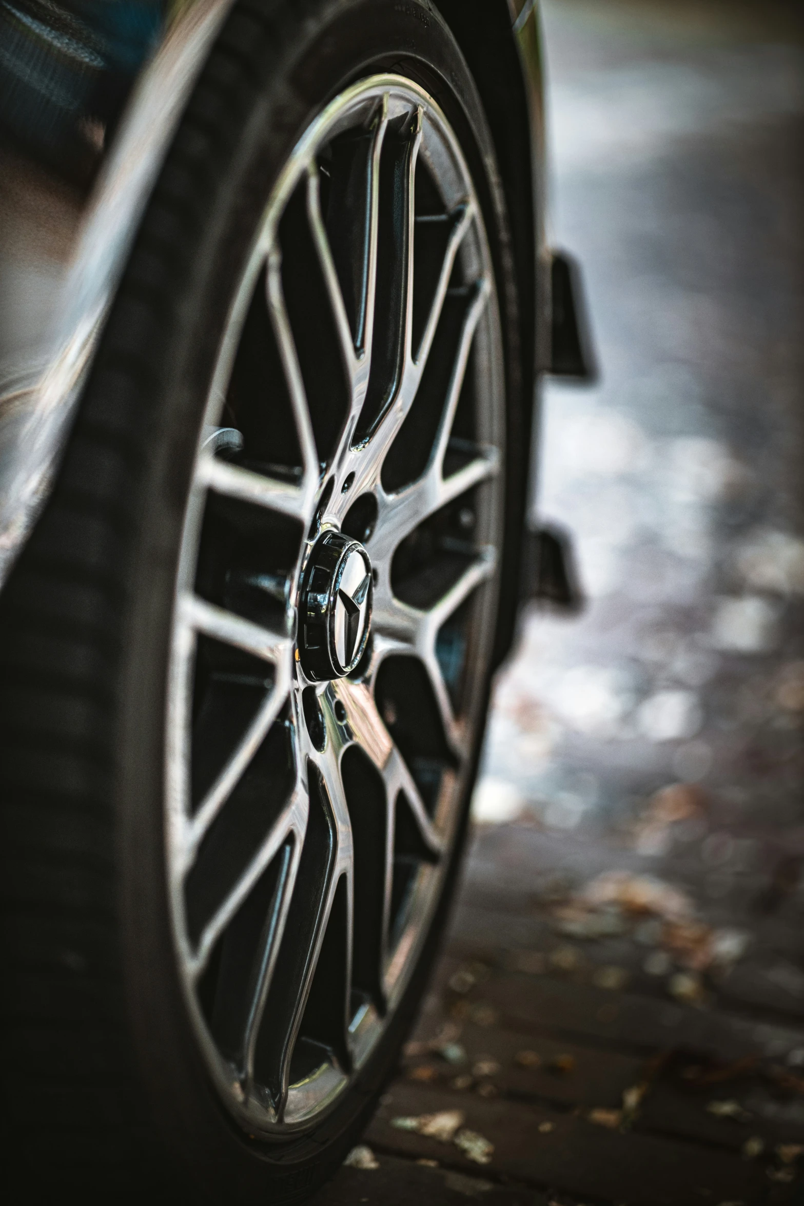 the rim of a car with very nice chrome