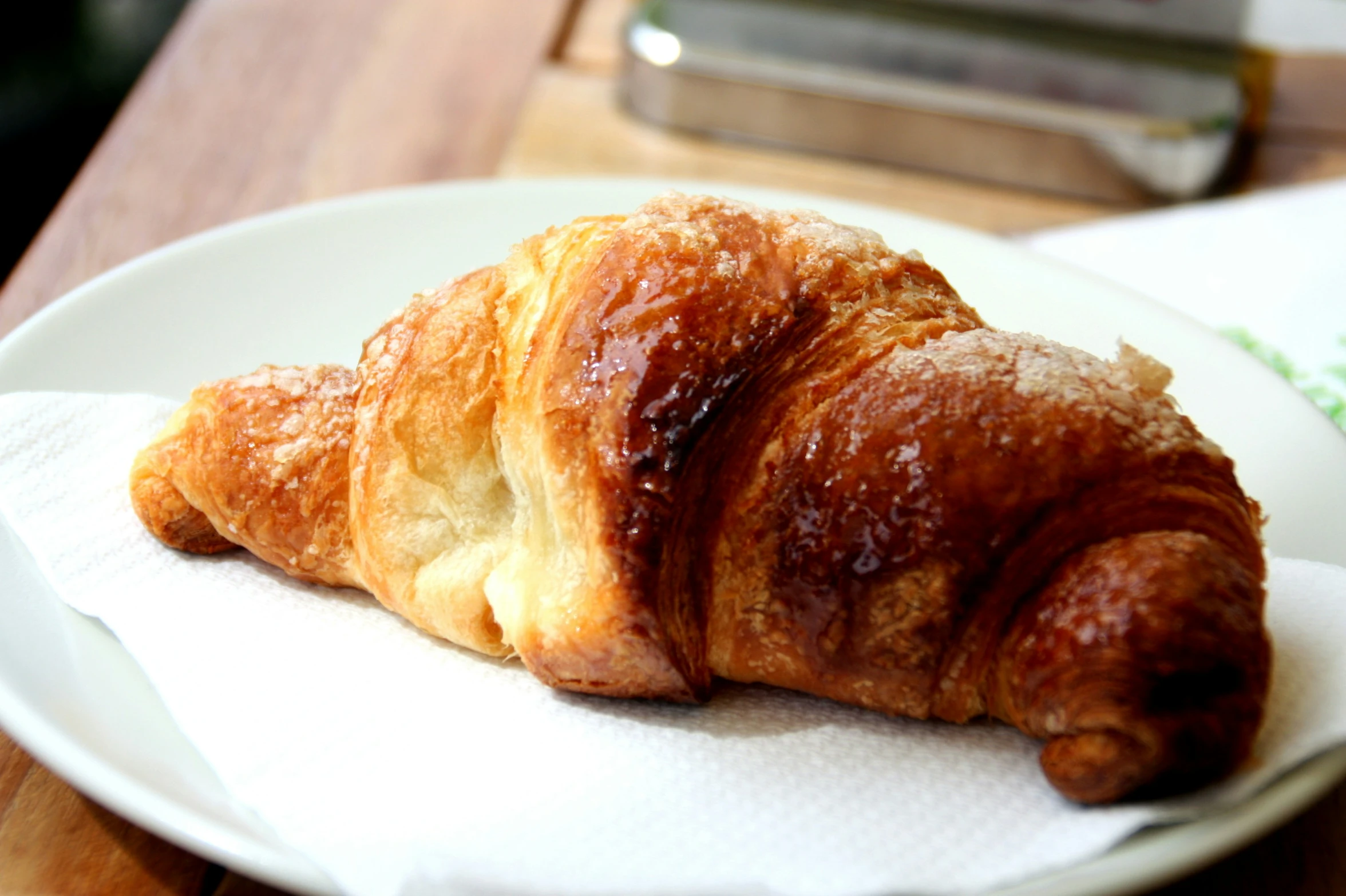 the pastry is shaped like an anteborcle