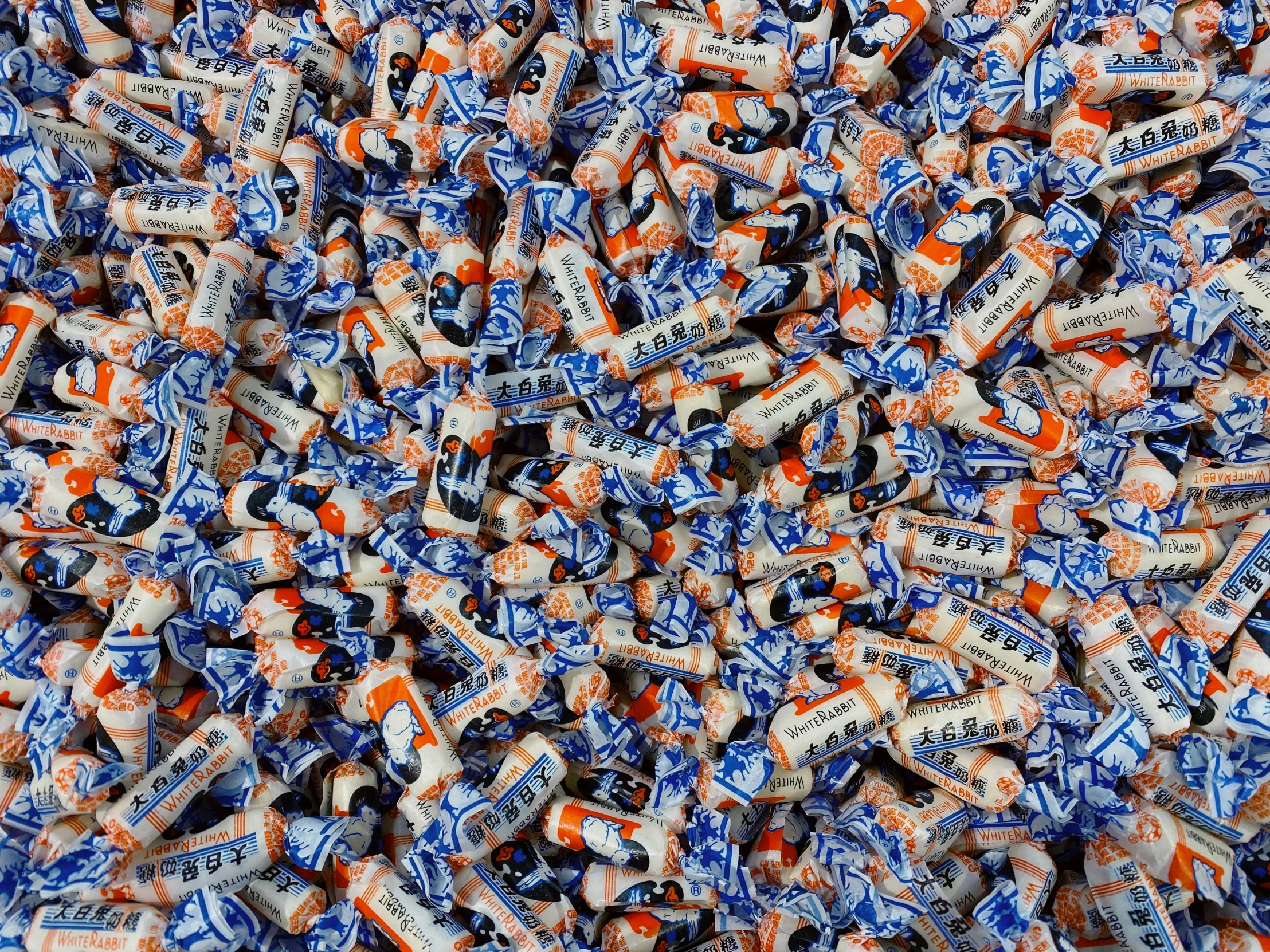 an overhead view of a blue and orange object