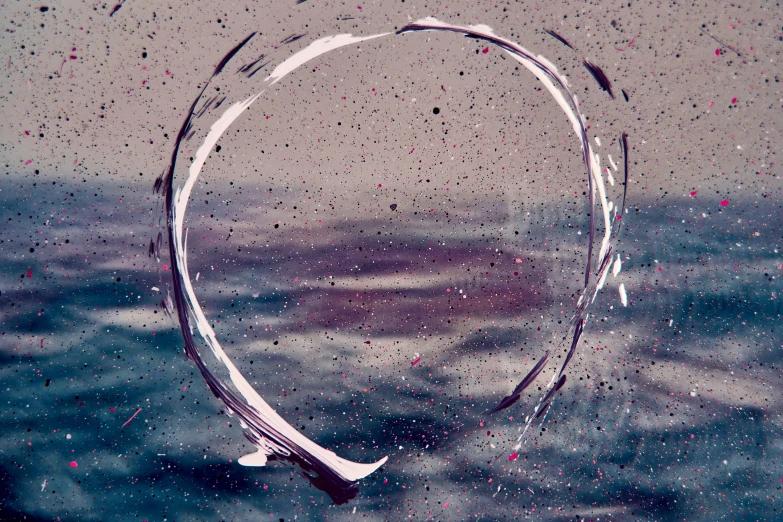 water droplets form in the shape of a circle