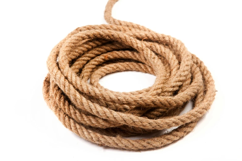 there are two ropes on the ground together