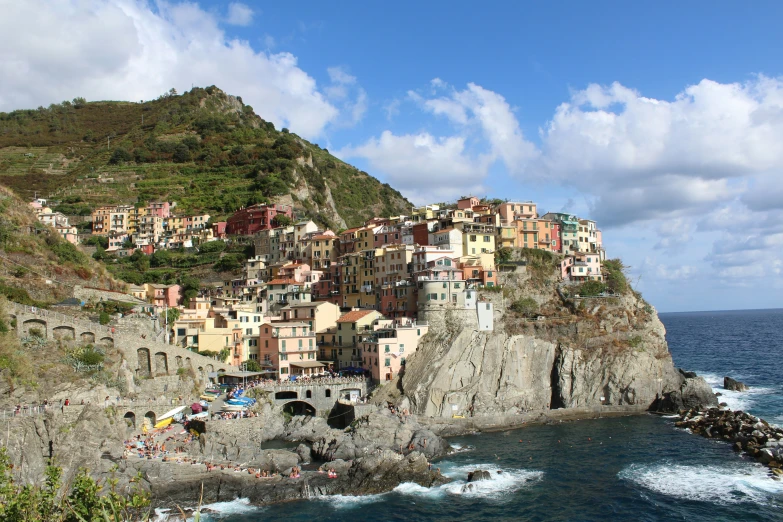 houses on the hill overlooking the ocean