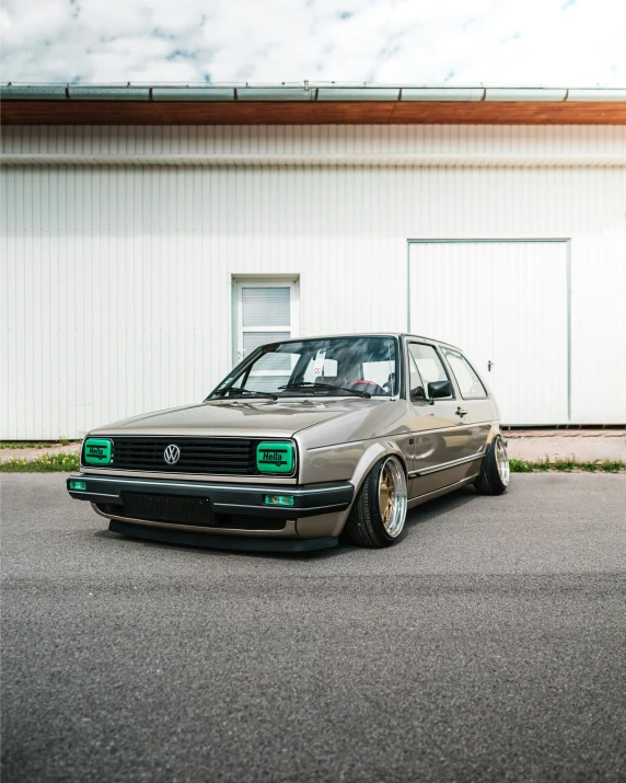 a car parked in front of a building