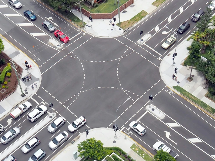 the intersection of an intersection is made of several streets