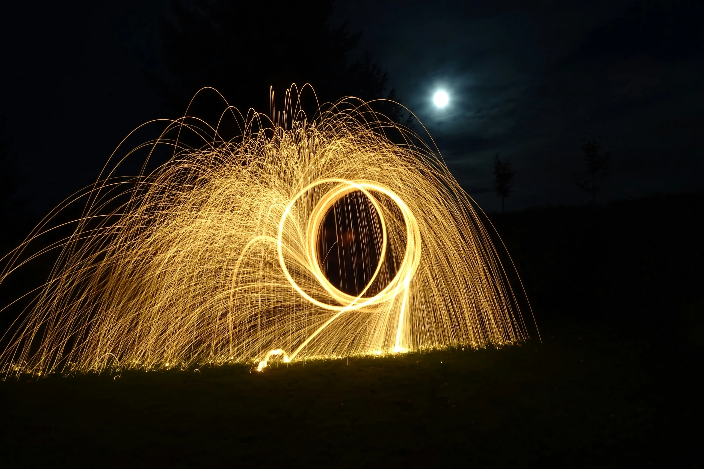 a light painting shows a firework effect