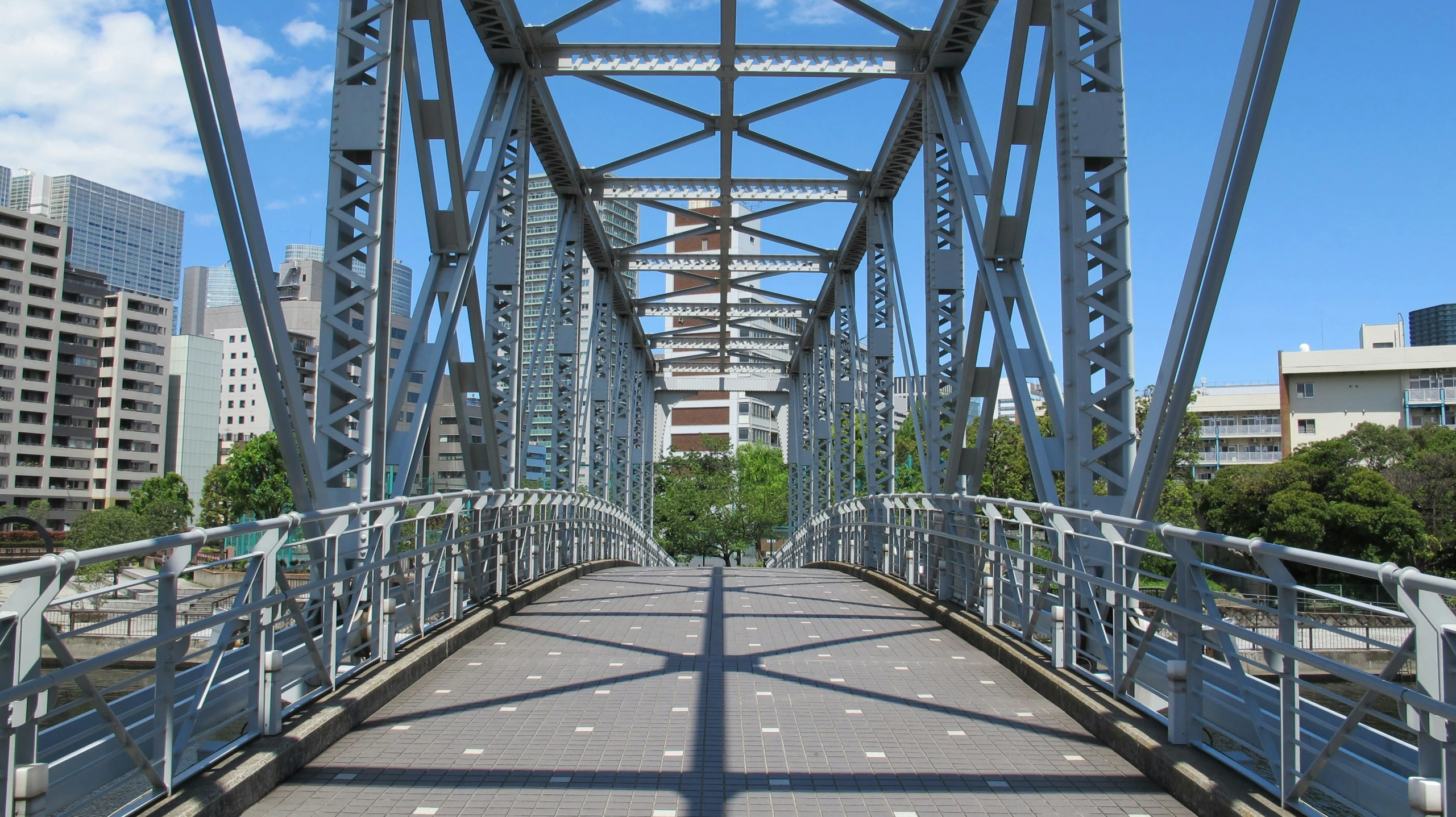 a bridge that goes across a wide wide river