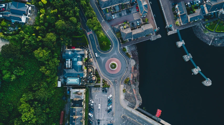 a aerial po looking down onto a city street