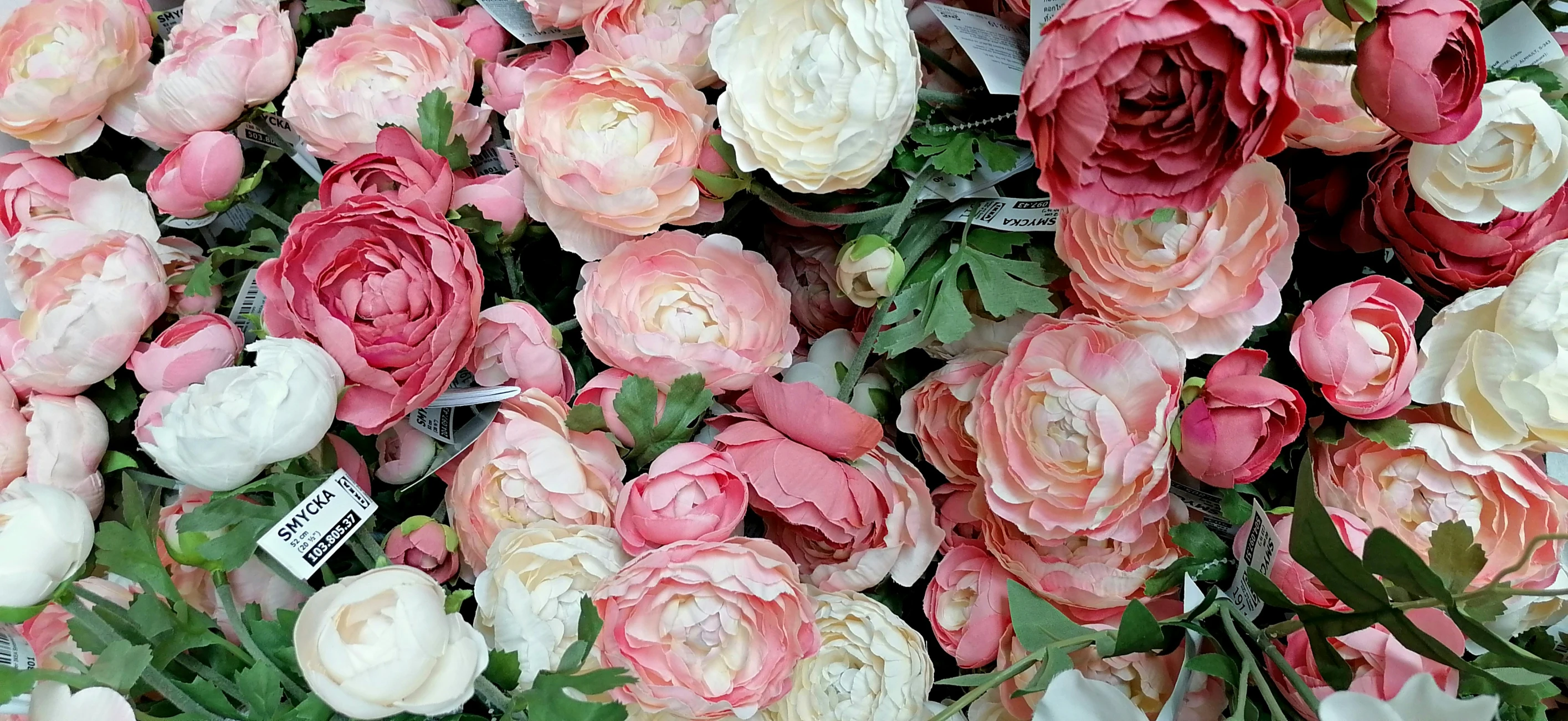 large bouquet of flowers in pink, white and pink colors