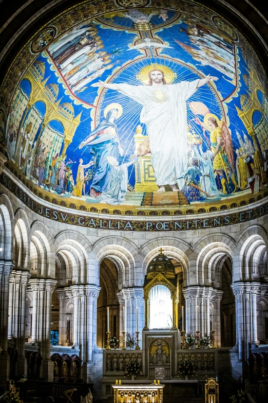 the inside of a large, ornate, white building with many different colors