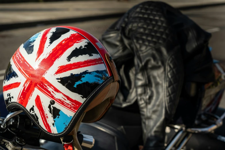 an british motorcycle helmet with the union jack design