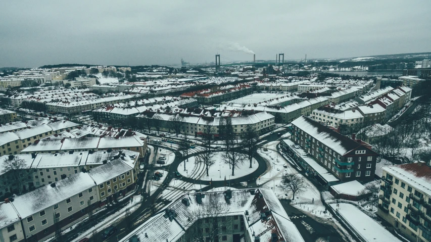 a very large city that has snow on it