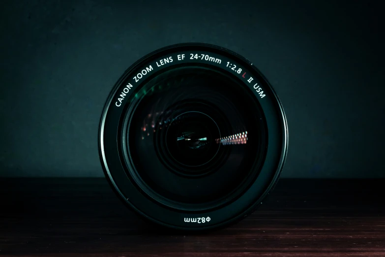 a black and white po of a camera lens