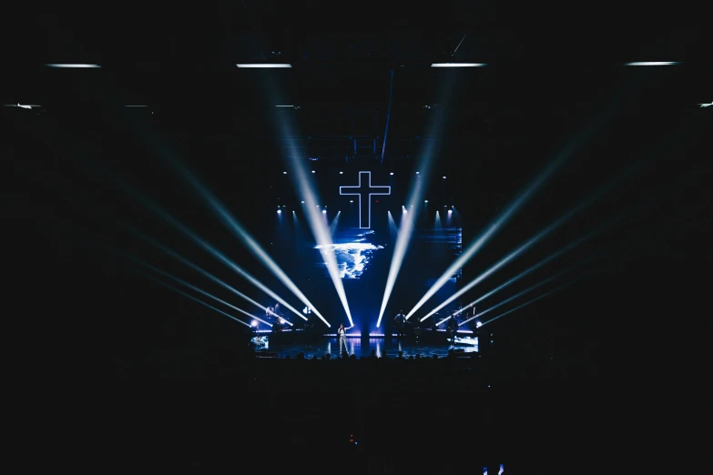 stage lighting during a concert on a dark background