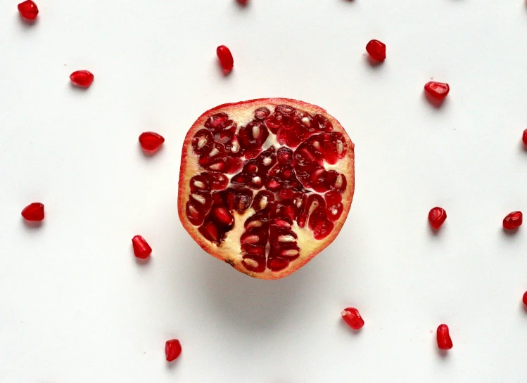 the fruit has very little pomegranate on it