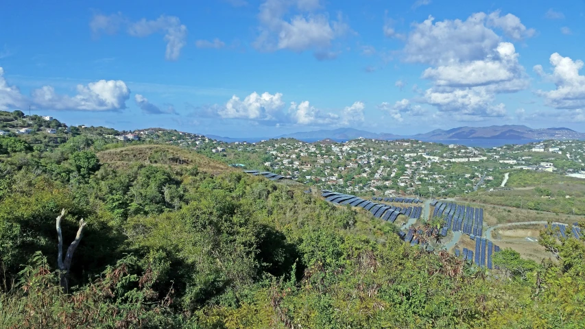 an image of the mountains that are green