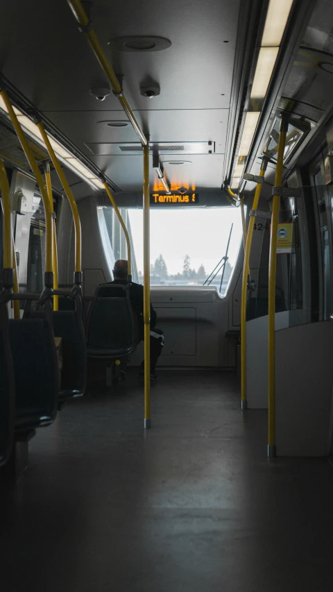 empty train with windows in the middle of the rail