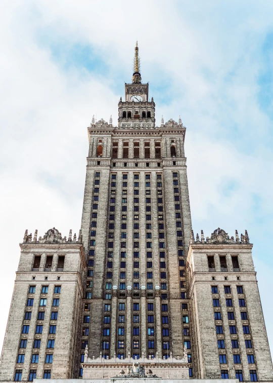 the top part of a large tower with multiple stories