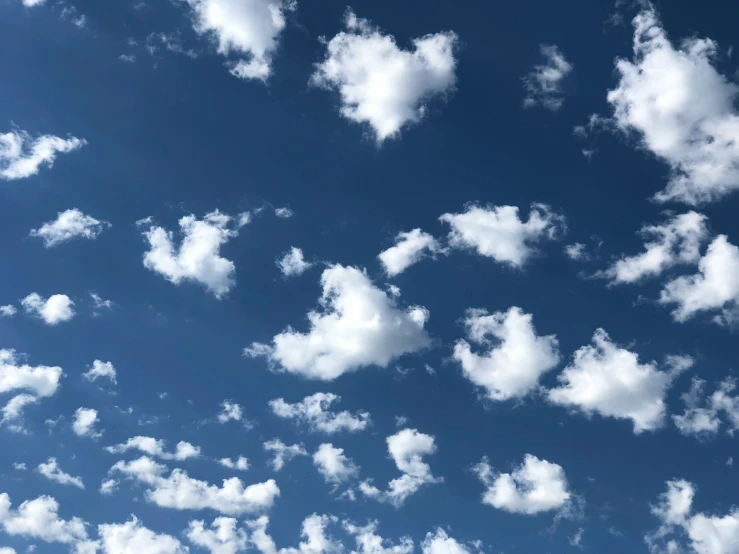 this is an image of a cloudy sky