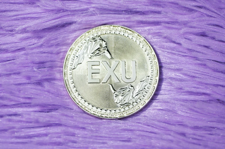 the portrait of a man on a one - ounce united kingdom coin