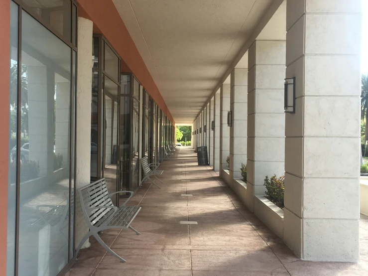 this is an empty shopping center with glass windows