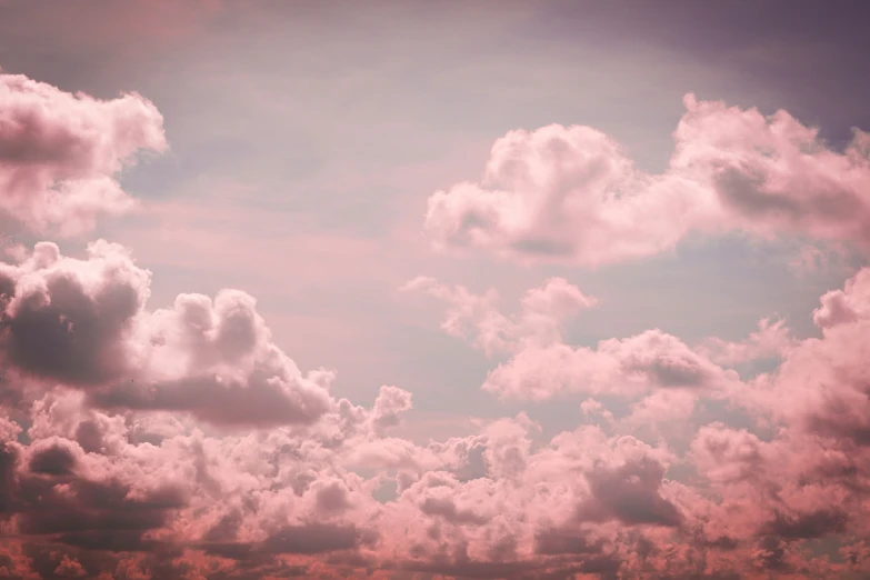 clouds that look like the shape of an elephant