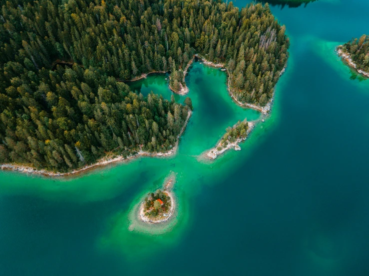 two different water levels that make a heart shape