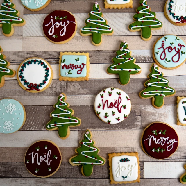 cookies decorated like christmas trees and cookies with holly