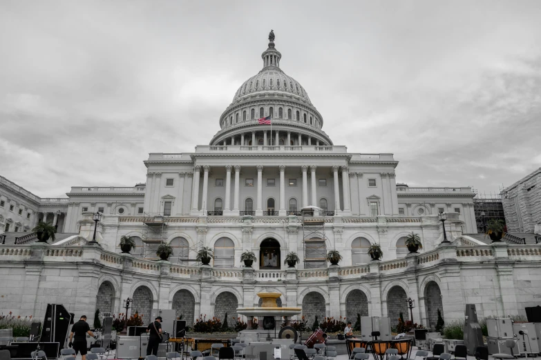 the capitol building that houses the department of congress