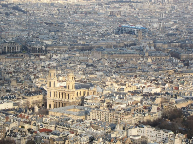 an aerial view of buildings and other major city buildings