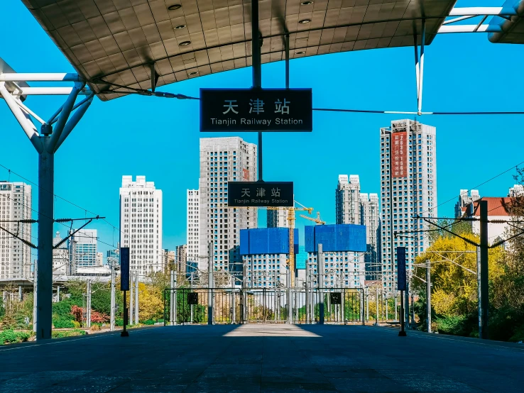 an image of a empty train station in a city