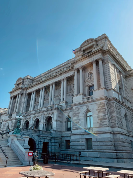 the building has columns and pillars around it