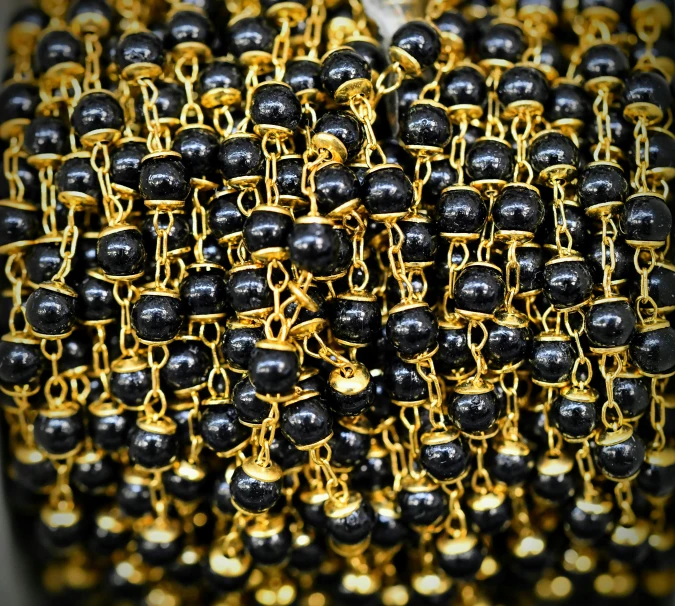 chains, like this one made with black and gold beads, are very ornate