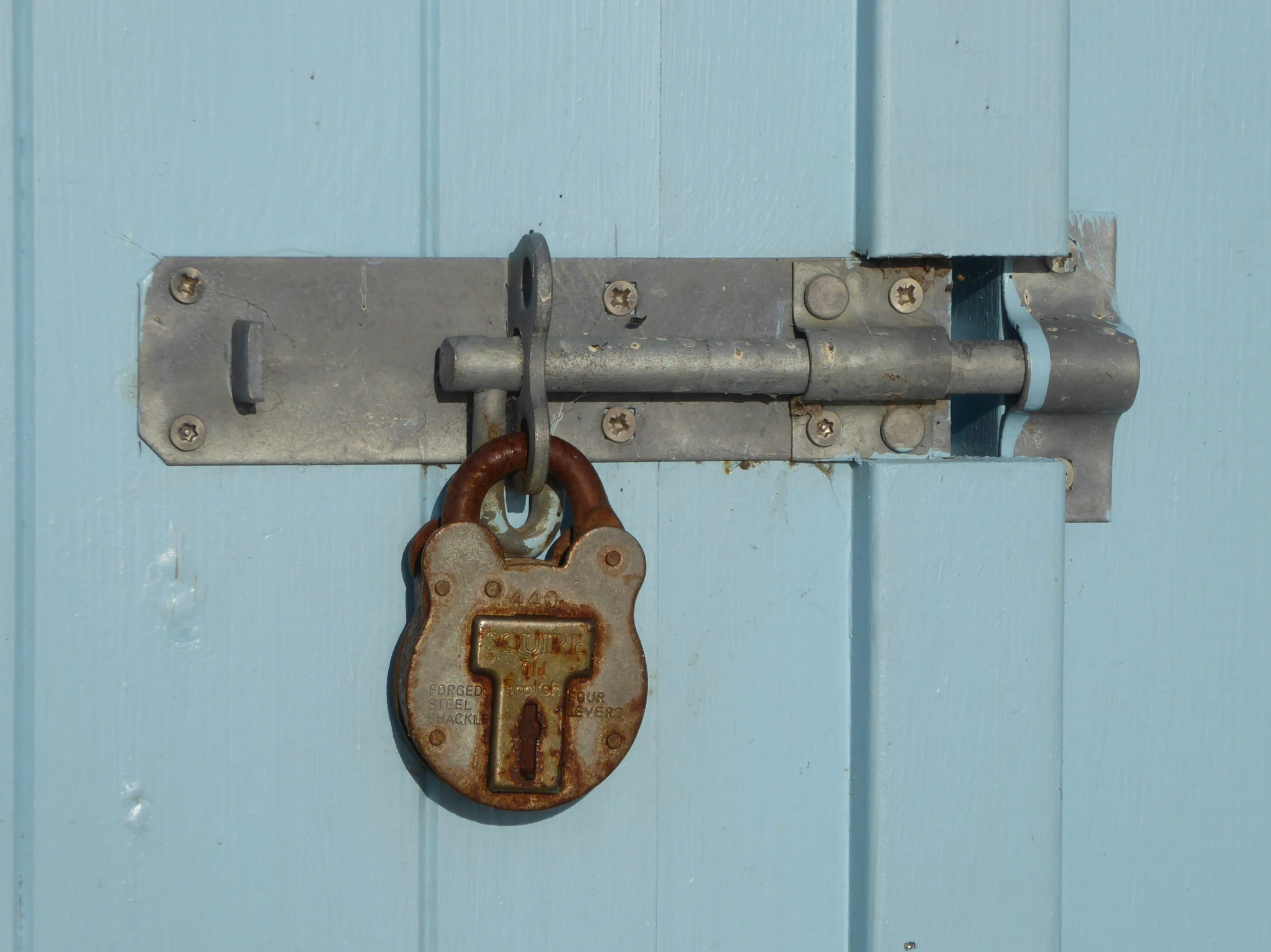 a key that is attached to a lock