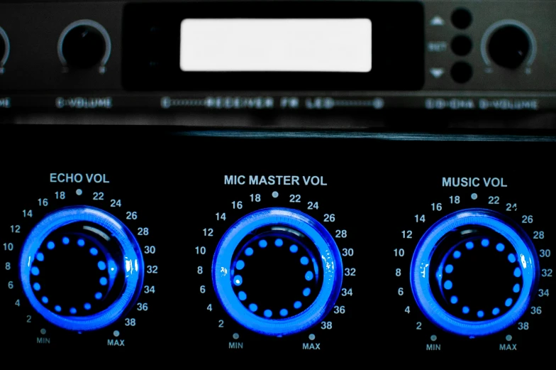 the front panel of an electronic device that is showing different colors