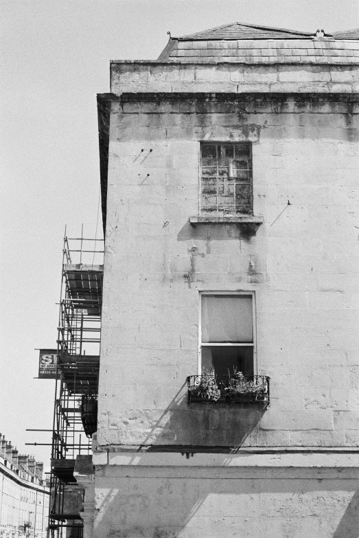 a view of a building that has scaffolding on it