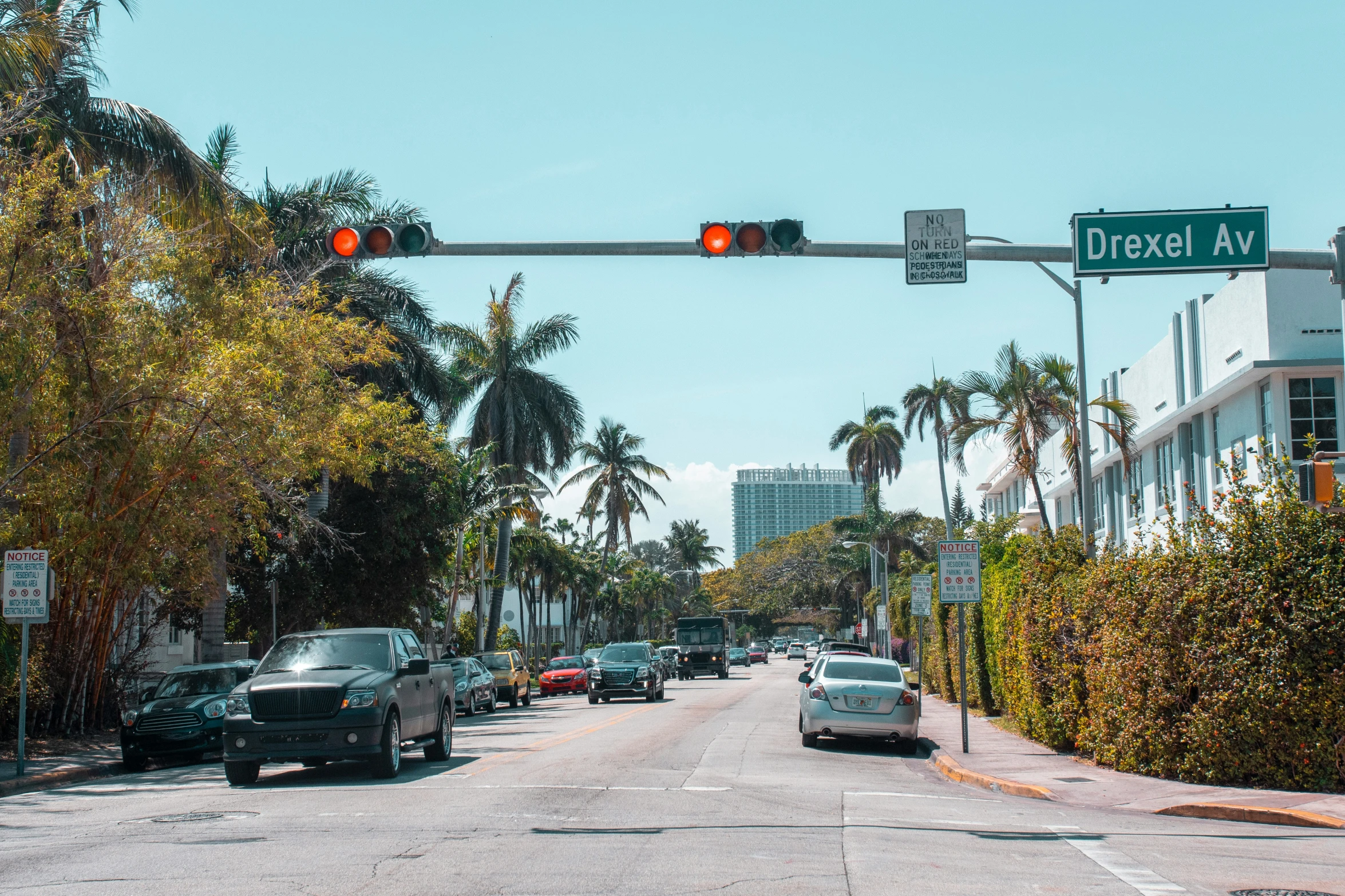 a traffic light and stoplight in the city