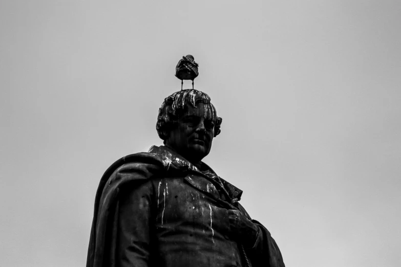 a black and white po of the statue of george washington